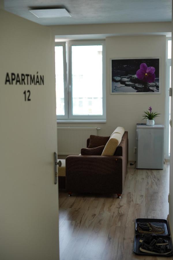 Apartman Kapitana Nalepku Anna Липтовски-Микулаш Экстерьер фото